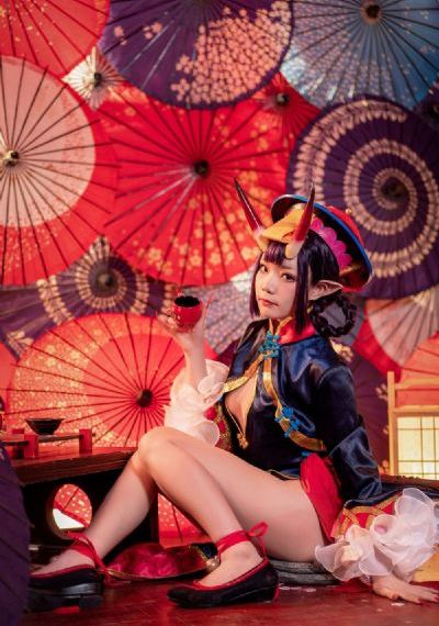 欧美夏日街头走光图片_BD国语高清免费观看
