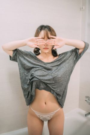 97久人人做人人妻人人玩精品_字幕高清版在线观看